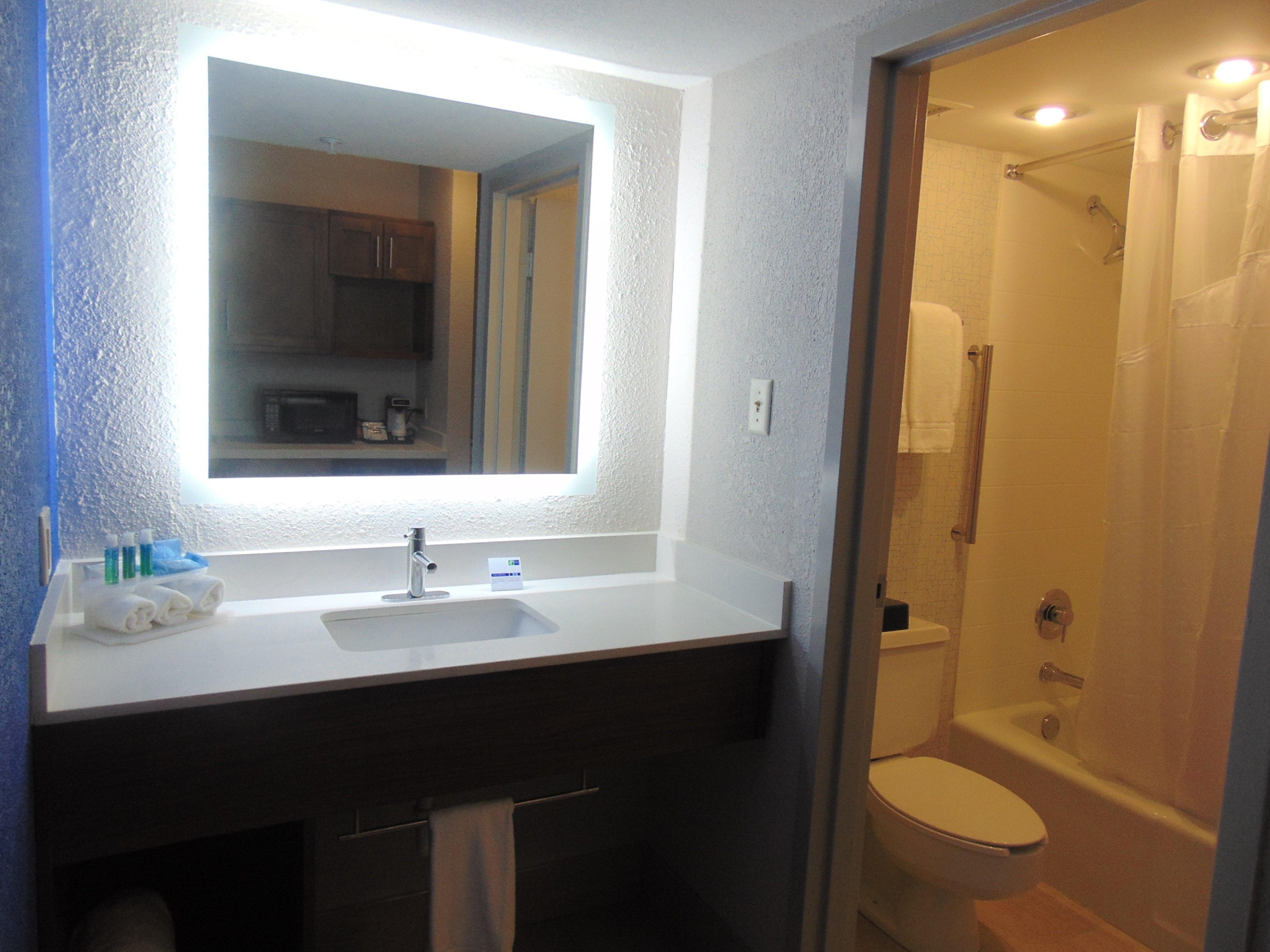 Holiday Inn Express & Suites Wapakoneta By Ihg Eksteriør bilde